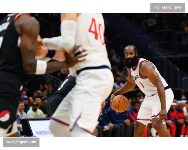 快船三分39中18射落太阳 五外站位破解传统防守体系